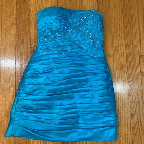 Juniors Teal Color Party Dress Size 1/2 - Picture 1 of 9